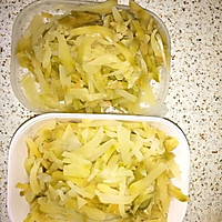 榨菜肉丝的做法图解1