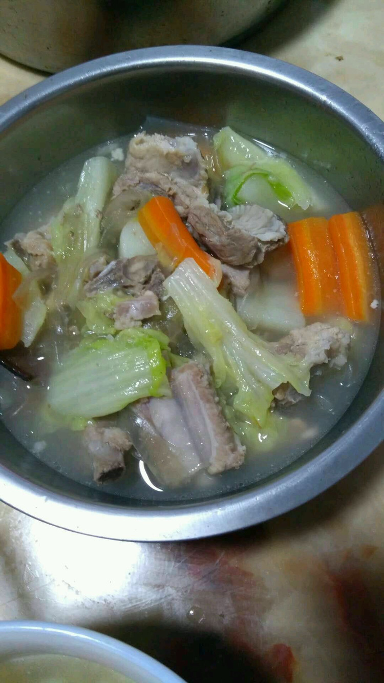 排骨土豆胡萝卜汤的做法