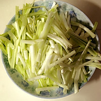 简易家常韭黄炒鸡蛋的做法图解1