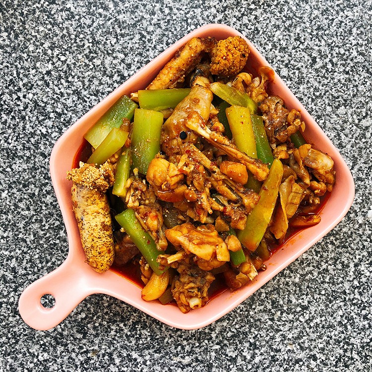麻辣口水牛蛙（快手菜）的做法