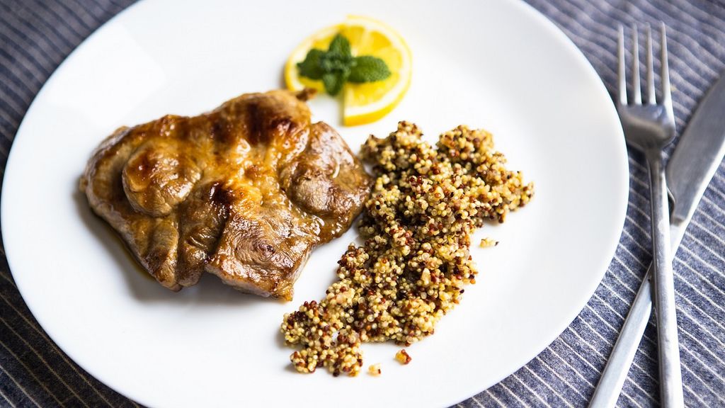 Rice with pork chop and quinoa