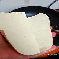 大喜大牛肉粉试用之香煎豆腐(广东年夜饭必备）的做法图解7