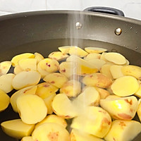 香煎小土豆的做法图解3
