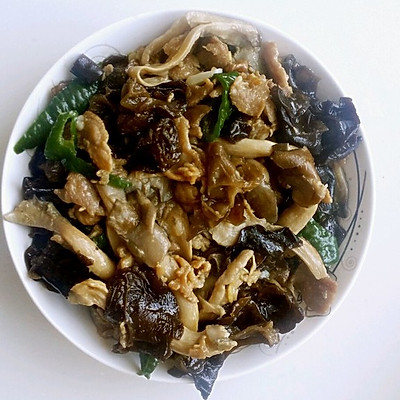 木耳炒平菇
