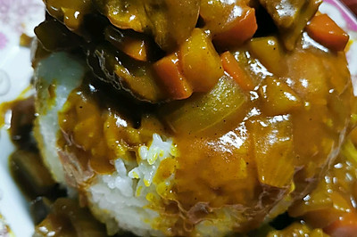 咖喱牛肉饭