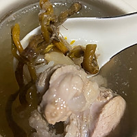 麦冬石斛百合瘦肉汤的做法图解4