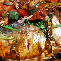 鱼头煲的做法图解1