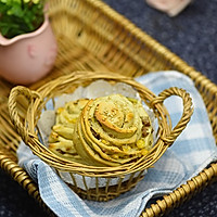 手撕香肠饼的做法图解17