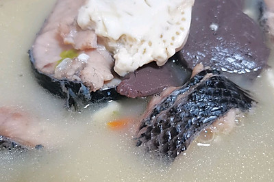 鲜美的黑鱼羊血豆腐汤--自动锅版