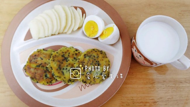 【快手早餐3•黑芝麻玉米饼】超详细教程_儿童早餐_元气早餐的做法