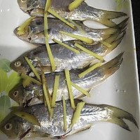 酱油水煮海杂鱼的做法图解3