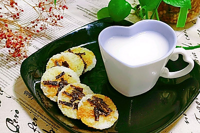 食材简单的快手小零食海苔米饼