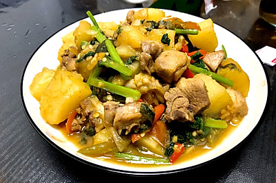 厨房小白的偶然版土豆焖鸡