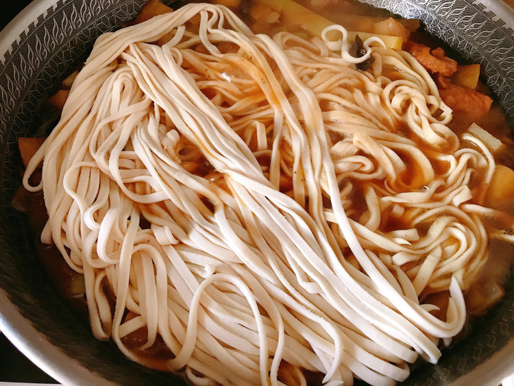 百搭菜系-焖面的做法