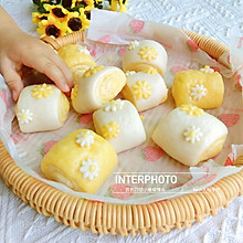 一次发酵的双色刀切小雏菊馒头