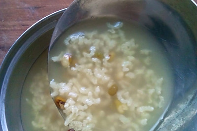 绿豆大米稀饭