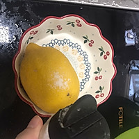 夏日蜂蜜柠檬茶的做法图解1