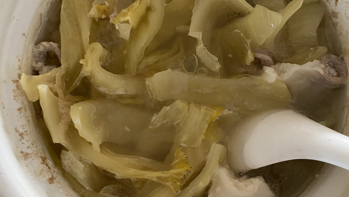 咸菜粉肠煲
