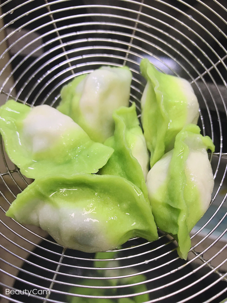可可爱爱翡翠饺，好看又好吃的做法