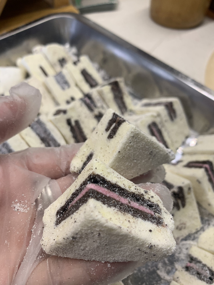 奥利奥牛轧糖的做法