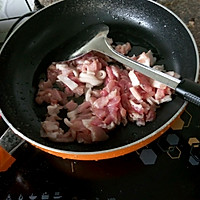 孜然碎豆角炒猪肉的做法图解4
