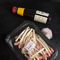 美食新创意——蚝油淋花生芽的做法图解1