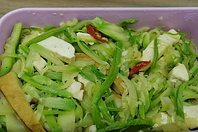 西葫芦炒豆干
