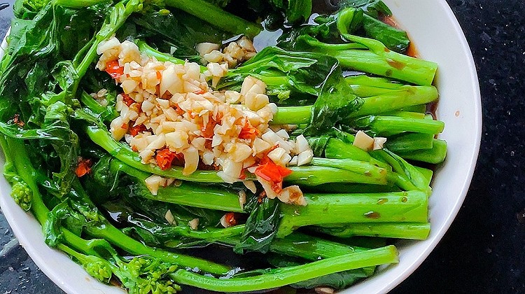 白灼菜心的做法