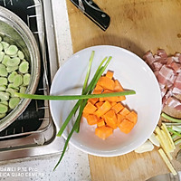 五香蚕豆焖肉片的做法图解2