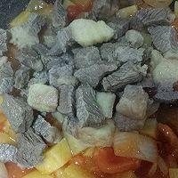 番茄土豆牛腩汤的做法图解5