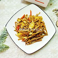 #营养小食光#黄花菜炒鸡蛋，经常吃健脑的做法图解8