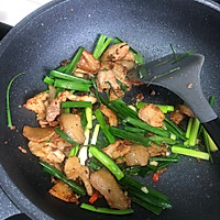 青蒜香干炒五花肉的做法图解5