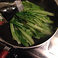 【菁选酱油试用】清口油麦菜的做法图解3
