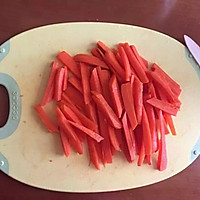 胡萝卜刺猬馒头的做法图解1