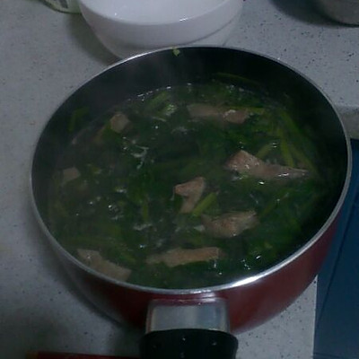 韭菜猪肝汤