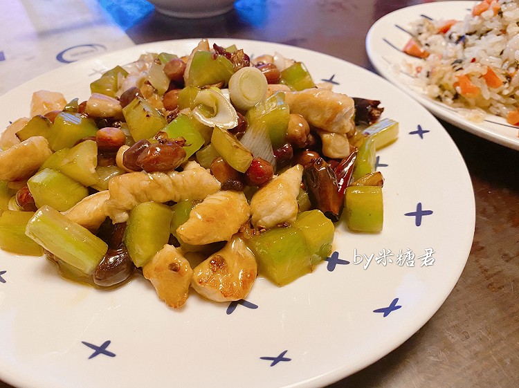 宫保鸡丁（鸡胸肉版）的做法