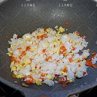 橄榄秋葵蛋炒饭的做法图解5