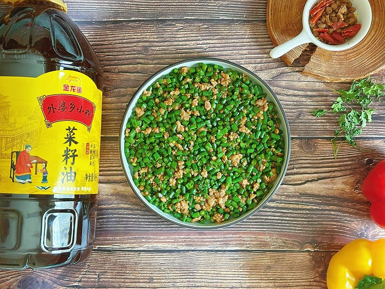 豇豆角炒肉末的做法