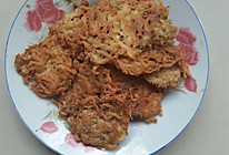 煎银鱼饼的做法