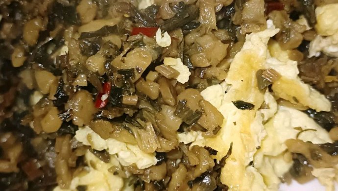外婆菜炒鸡蛋