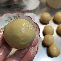 广式五仁月饼的做法图解6