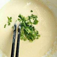 香葱鸡蛋饼的做法图解4