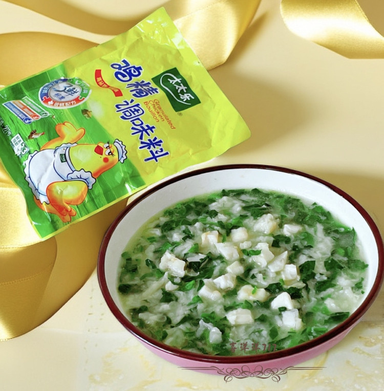 鳕鱼菠菜疙瘩汤的做法