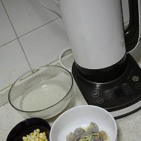 鲜虾玉米粥的做法图解4