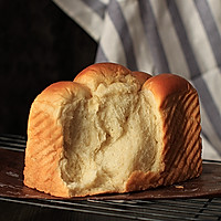 【超软卡仕达吐司】——适合撕着吃的软面包的做法图解1