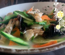 午有食间：清口海蛏黄瓜的做法