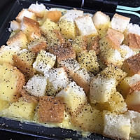 面包丁鸡蛋饼的做法图解3