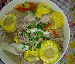 玉米萝卜山药排骨汤的做法
