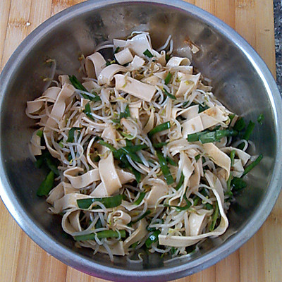 韭菜炒干豆腐豆芽