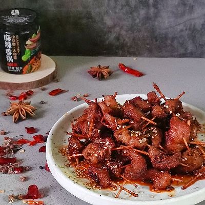 麻辣鲜香超过瘾的牙签肉，好吃到舔手指